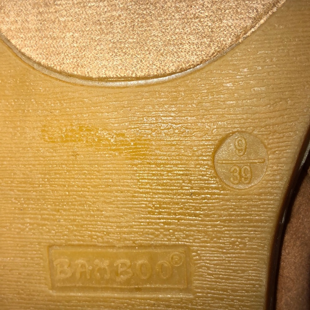Western Style Boot! - Picture 4 of 4